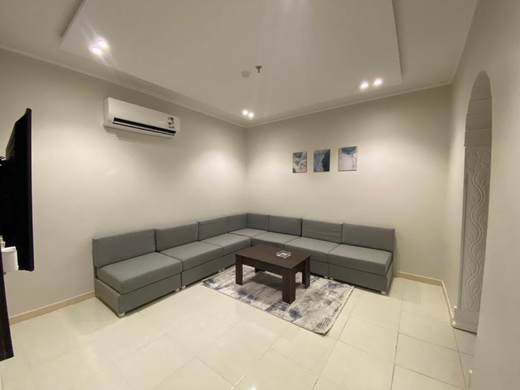 Zmroud Al-morouj Apartment *